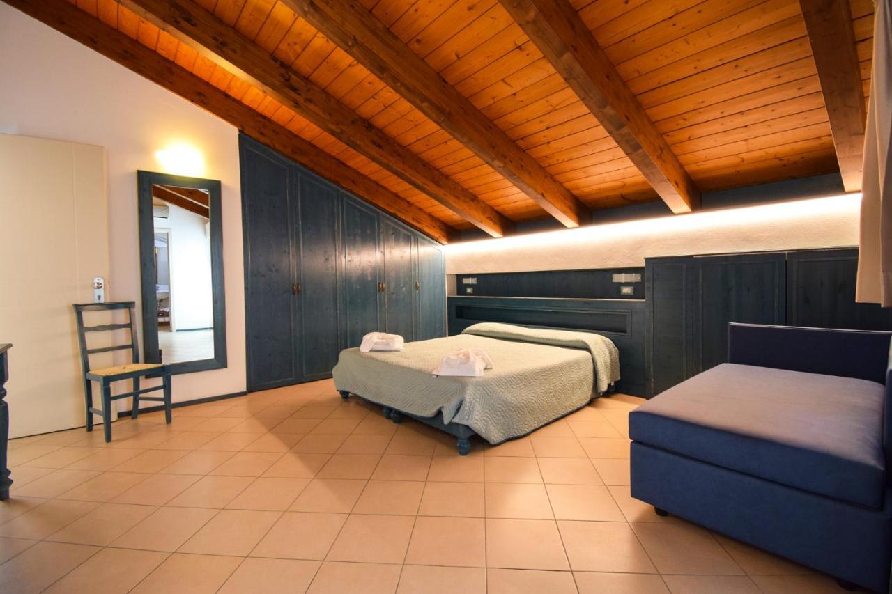 La Hotel Cattolica